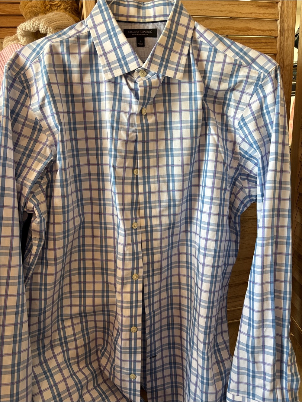 Banana Republic Men’s White and Blue Plaid Dress Shirt Large